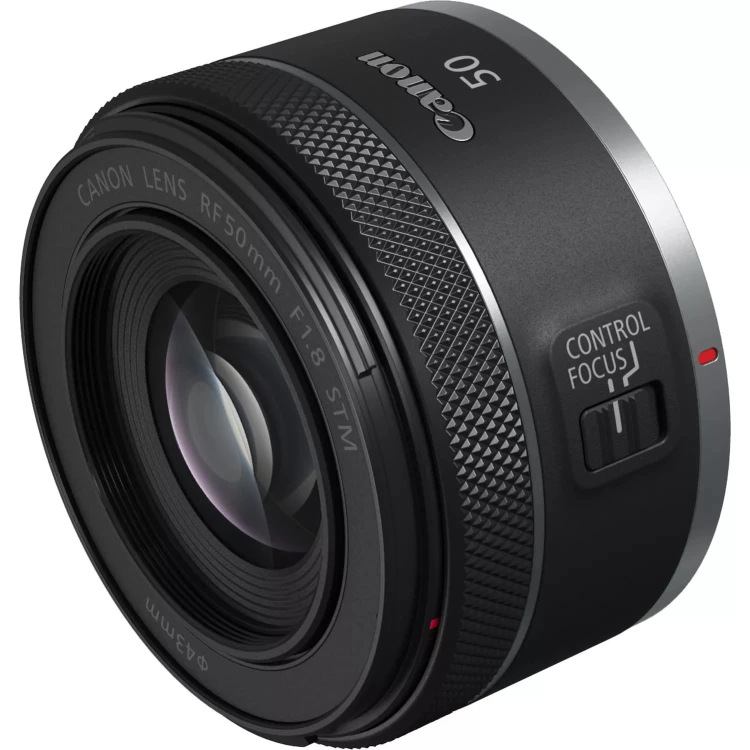 obiektyw-canon-rf-50mm-f1-8-stm-produkt-widok-po-przek-tnej.jpg