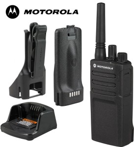 MOTOROLA XT420 - PRZENOŚNY RADIOTELEFON - KRÓTKOFALÓWKA DO 8 KM  - AKUMULATOR,  ZASILACZ , KLIPS | TEL: 666 987 896 |  AUTORYZOWANY SPRZEDAWCA - GWARANCJA PRODUCENTA